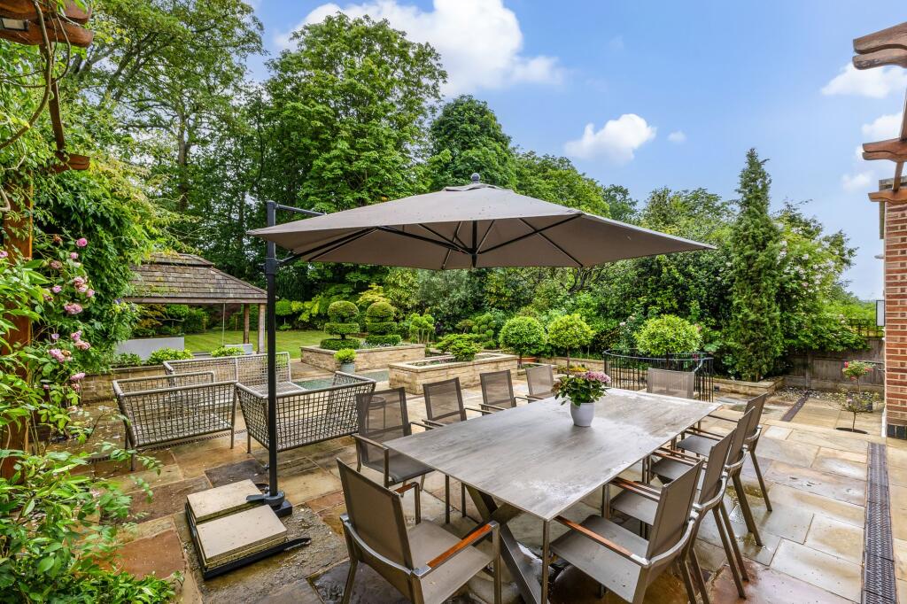 Grange Avenue, Totteridge, London, N20 photo 4