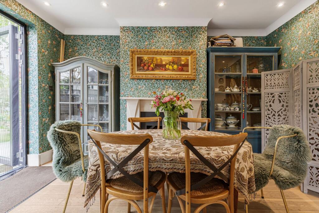 House in London, Mortlake - View 5