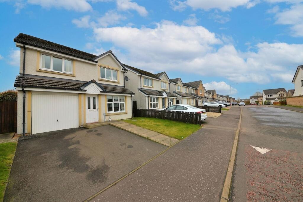 Main image of property: Lochty Court, Kinglassie, KY5