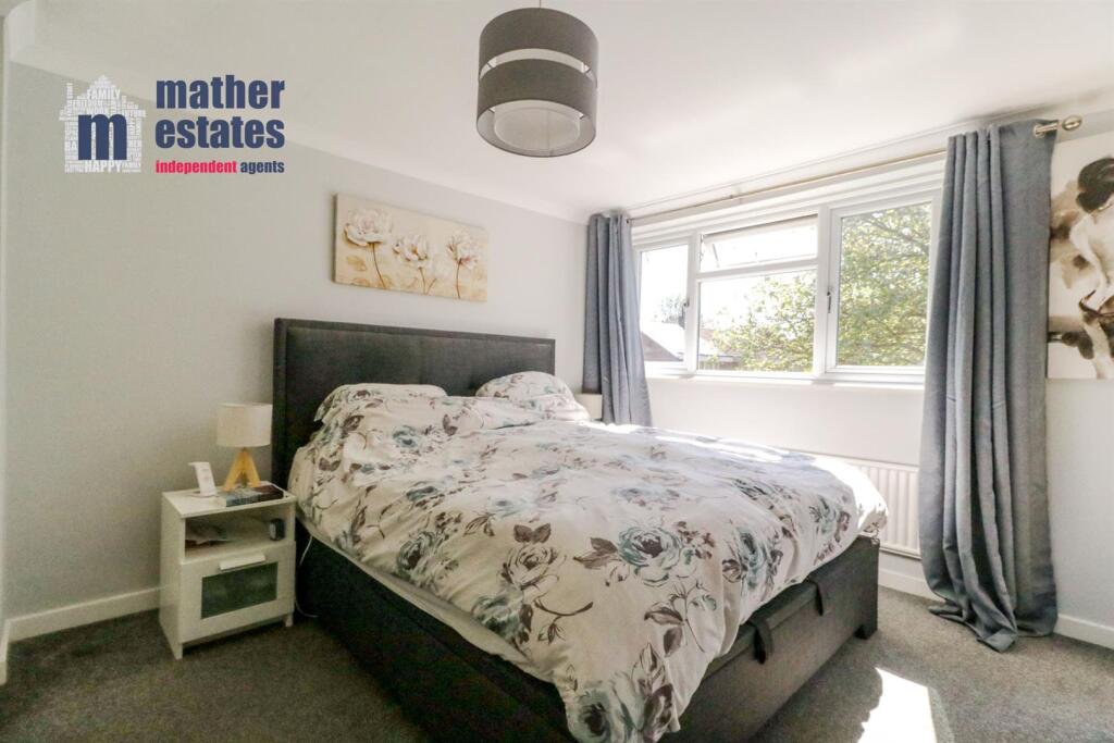 Additional image 23 of Lark Rise, Birds & Trees Area, Hatfield