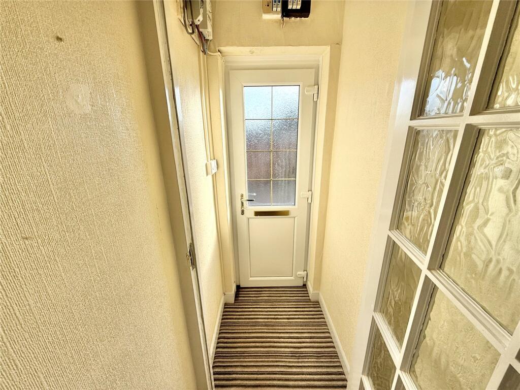 Steart Drive, Burnham on Sea, Somerset, TA8 photo 3