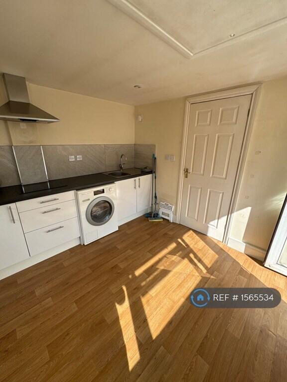 Apartment in Oxford - View 4