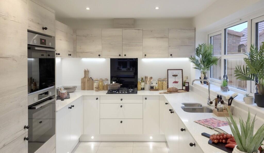 House in Rotherham, South Yorkshire - View 3