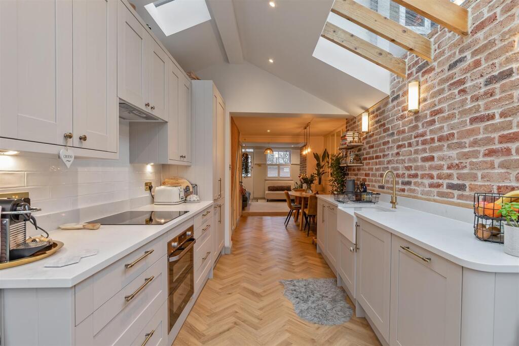 House in St Albans - View 4