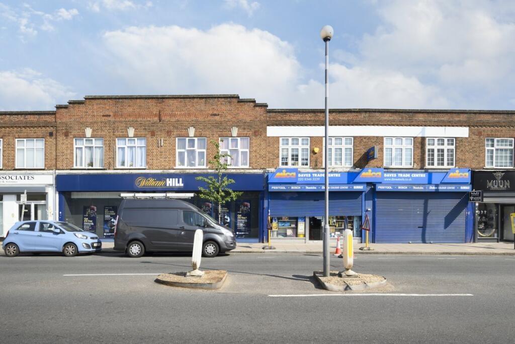 Main image of property: Ballards Lane, Finchley, N3