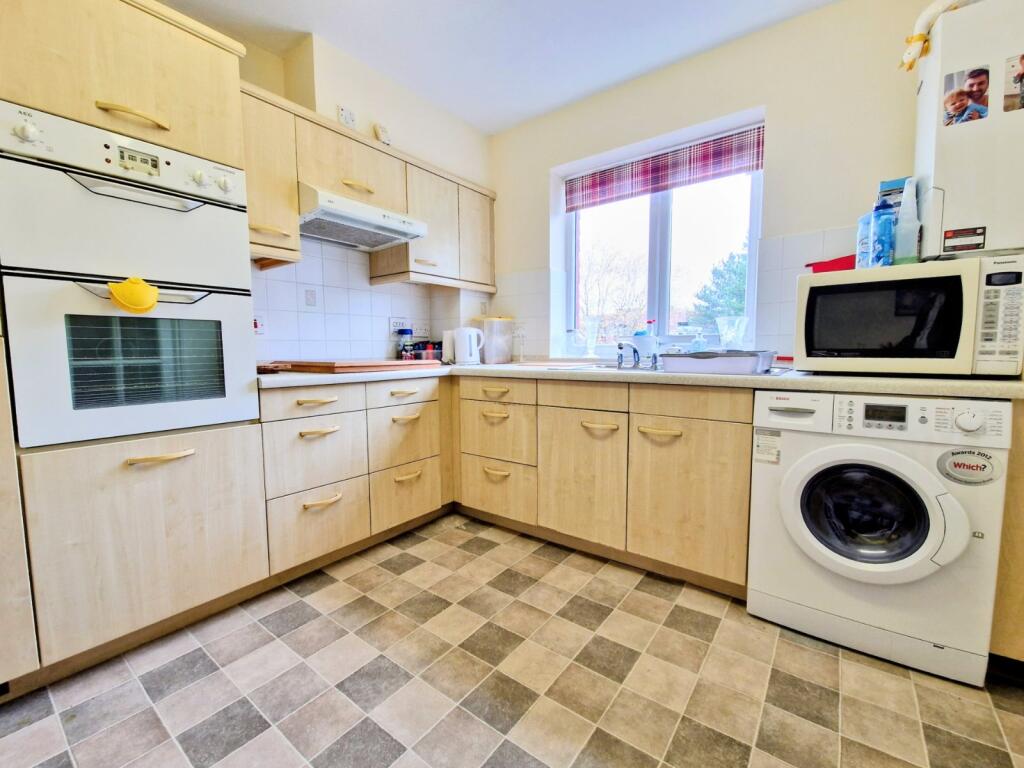 Additional image 5 of Deerhurst Court, Solihull, West Midlands, B91