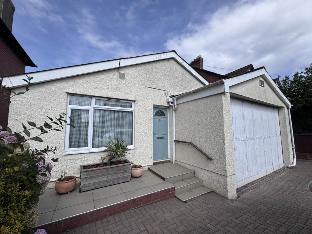 2-bed detached on Hamilton Road, Exmouth, £195,000