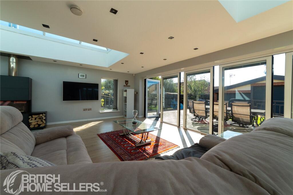 House in Sheffield - View 5