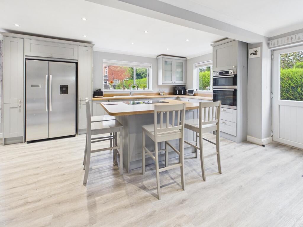 House in Peterborough - View 3