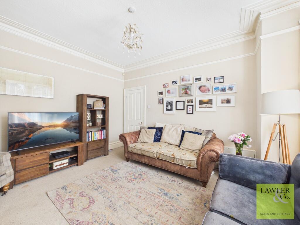 House in Stockport, Greater Manchester - View 4