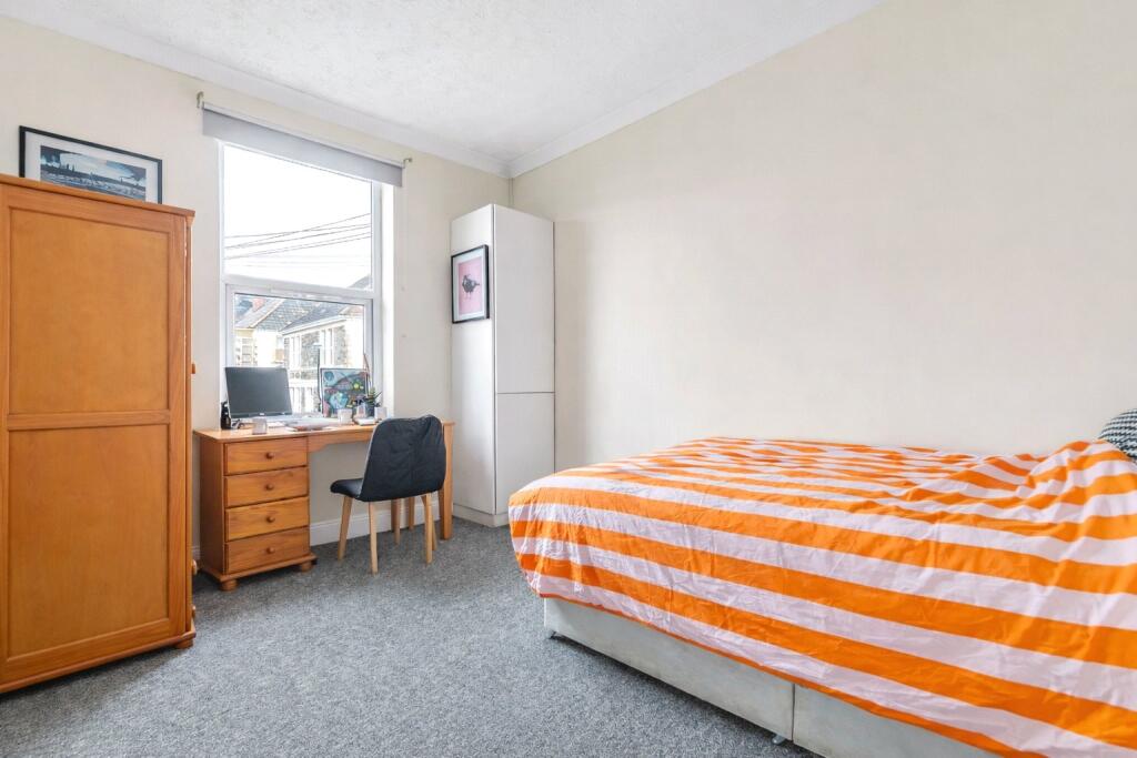 5 bedroom apartment for rent