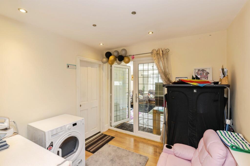 Charles Avenue, Bradford photo 5