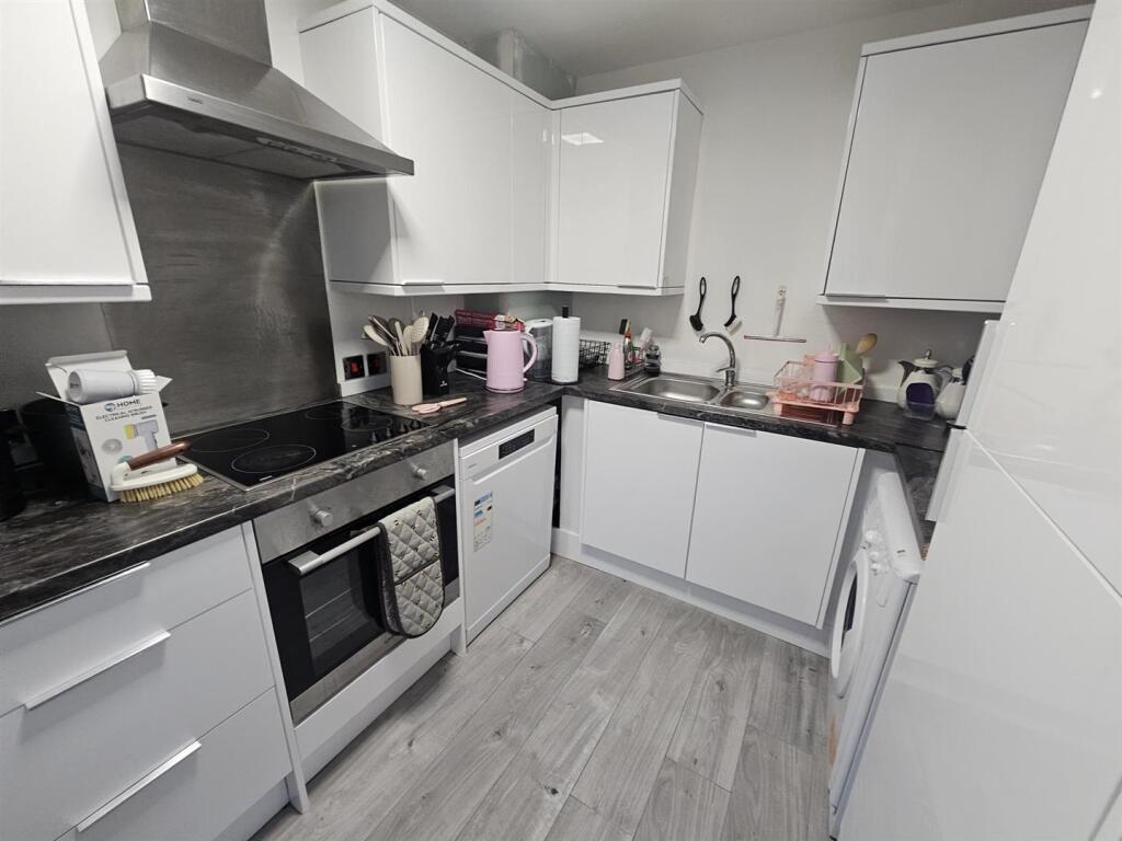 Main image of property: Pilcher Gate, Nottingham