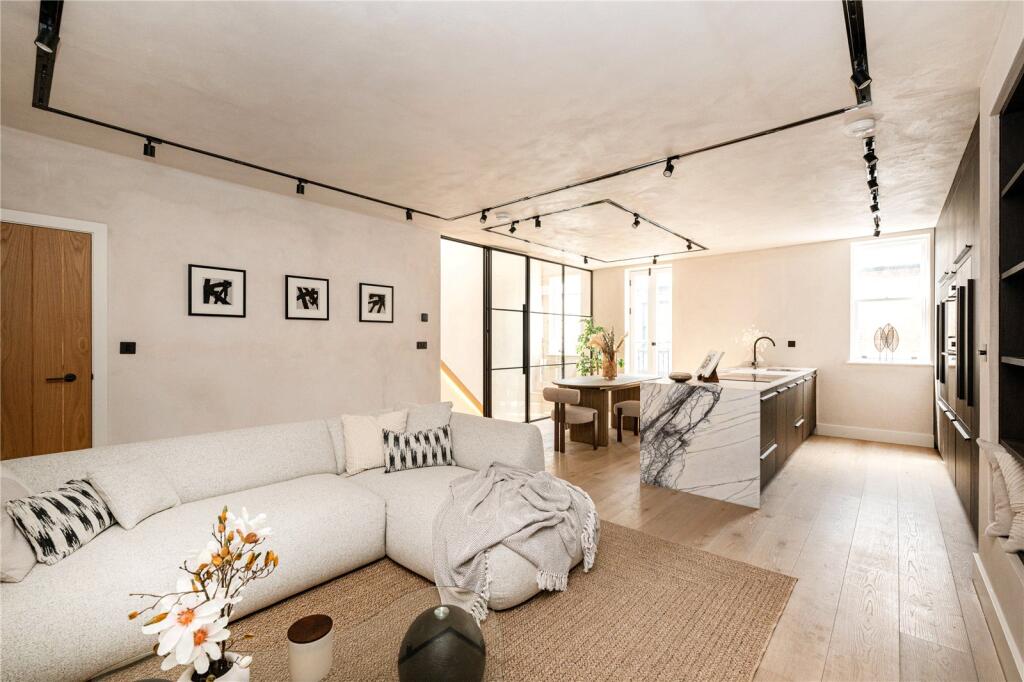 House in London - View 4