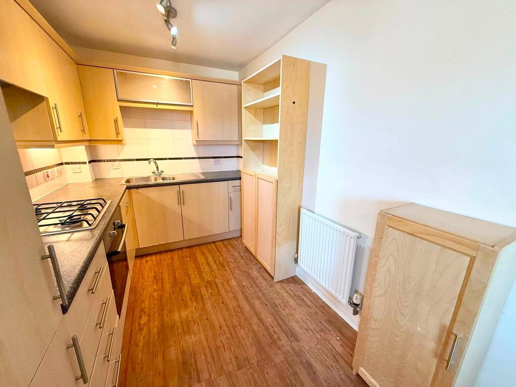 Apartment in Coventry, Walsgrave - View 6