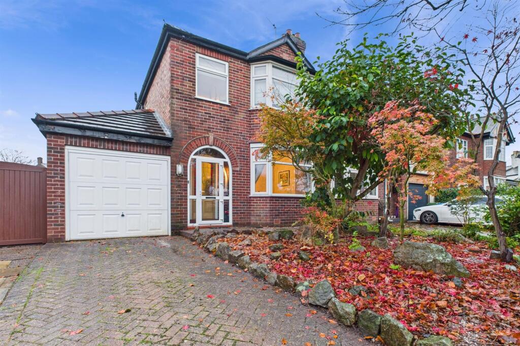 Main image of property: Ackers Road, Stockton Heath, WA4