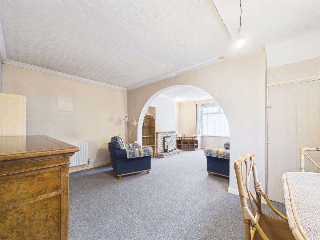Pirton Lane, Churchdown, Gloucester, Gloucestershire, GL3 photo 3