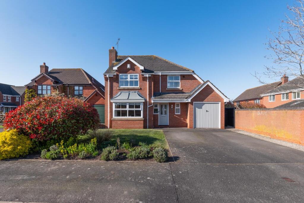 Main image of property: Simpkins Close, Weston Under Wetherley, Leamington Spa