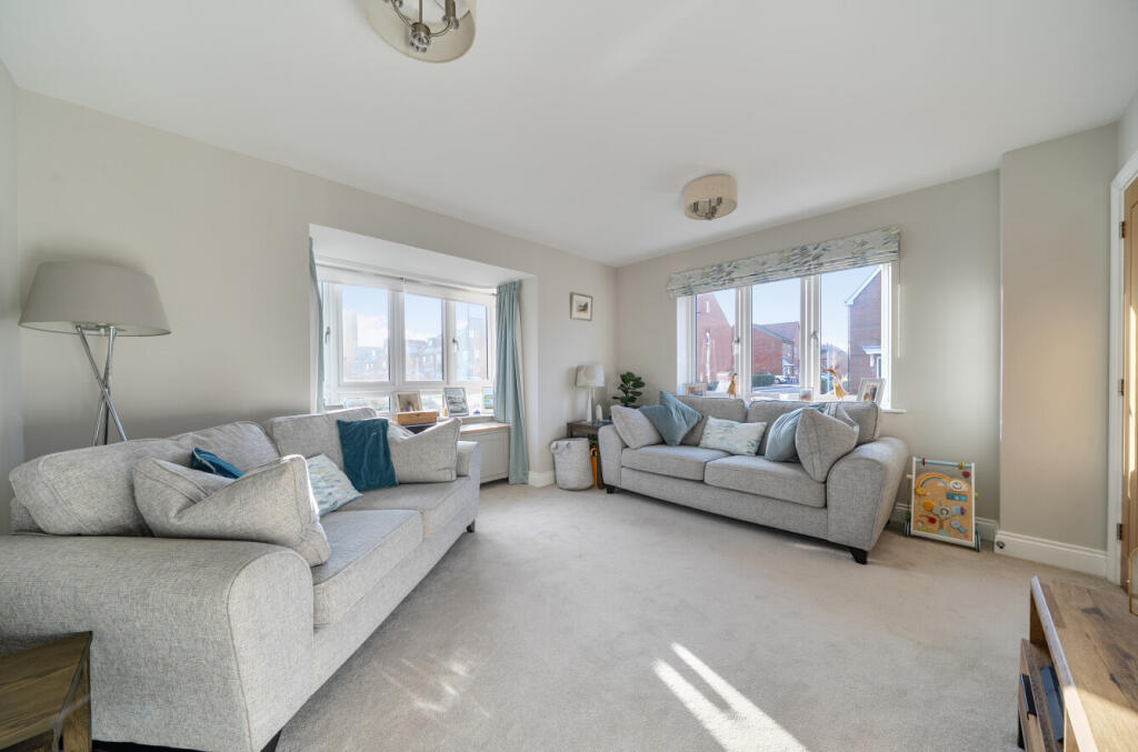 House in Eastleigh, Fair Oak and Horton Heath - View 5