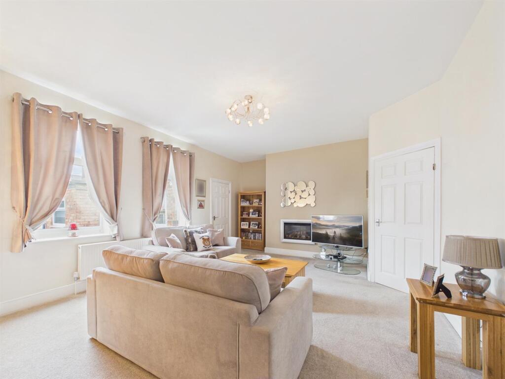 Inskip Terrace, Gateshead - View 2
