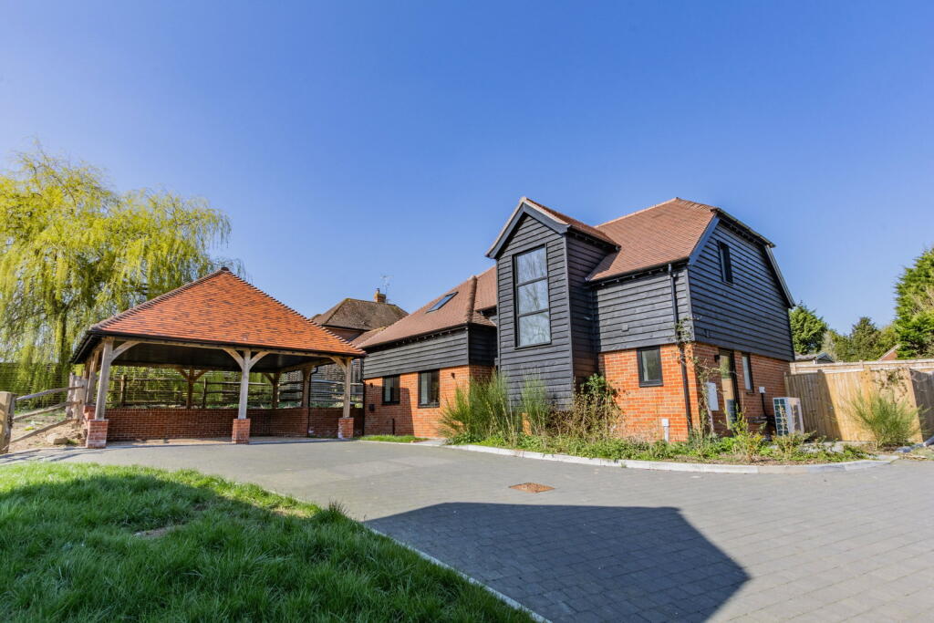 Main image of property: Standen Street, Iden Green