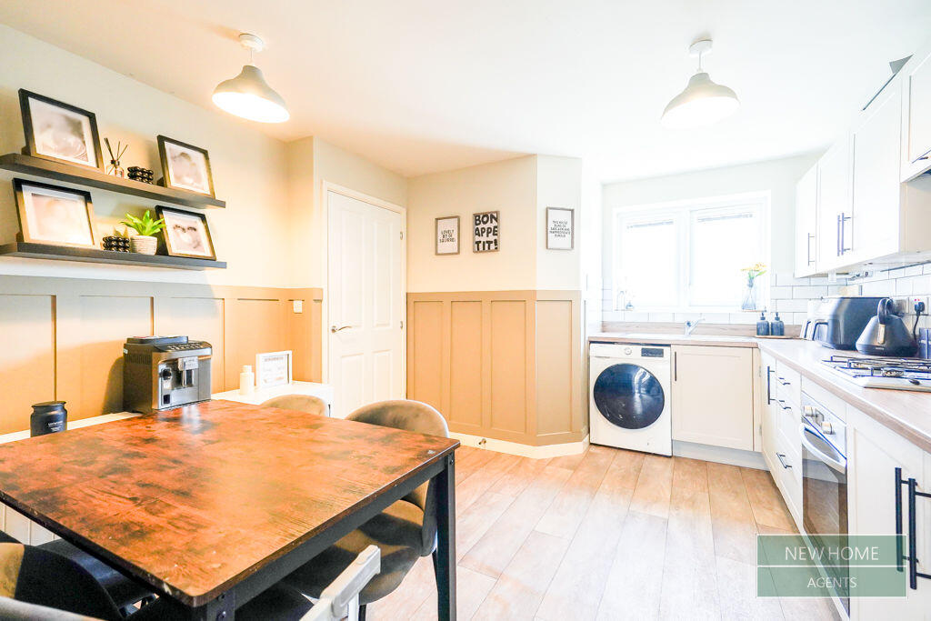 Foxglove Way , Scarborough, YO13 0FA – pohled 3