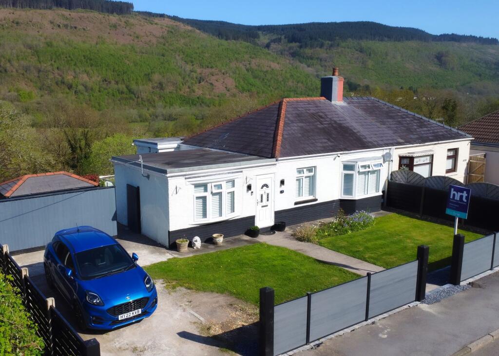 Main image of property: Lletty Dafydd, Clyne, SA11
