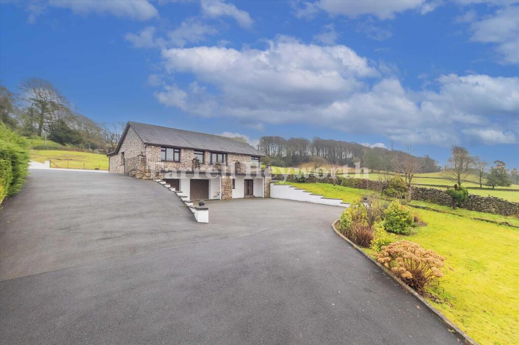 House in Kendal, Sandylands - View 2
