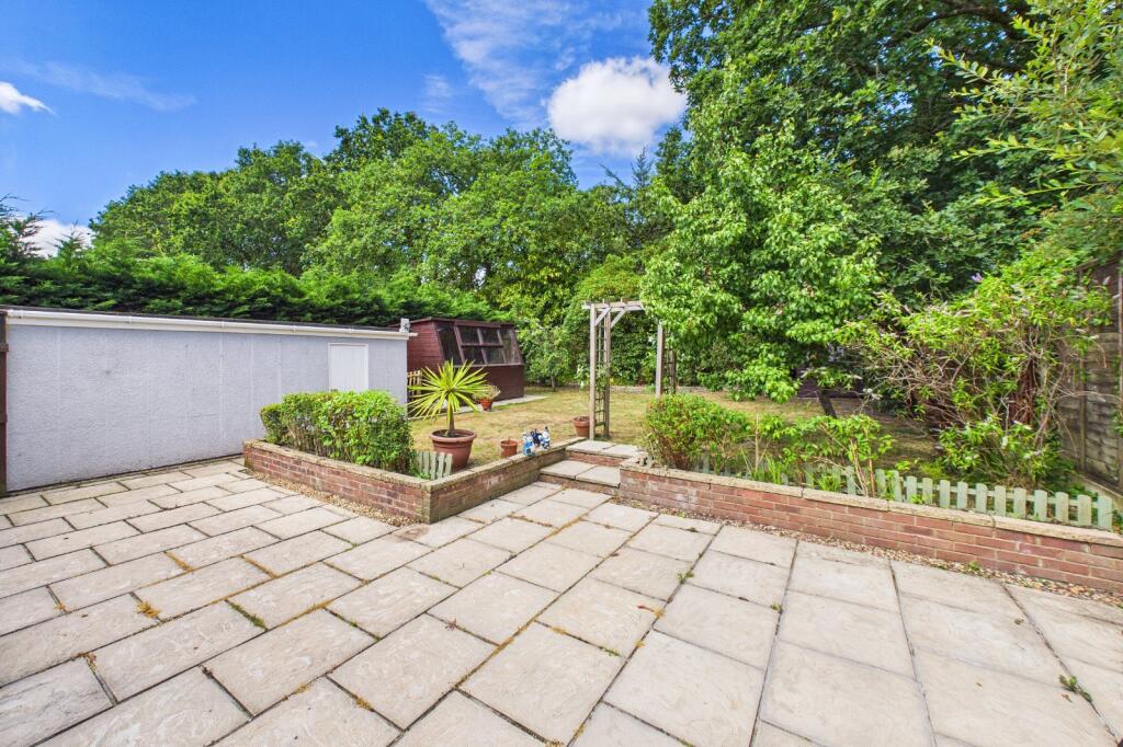 Witchampton Road, Broadstone, Dorset, BH18 photo 3