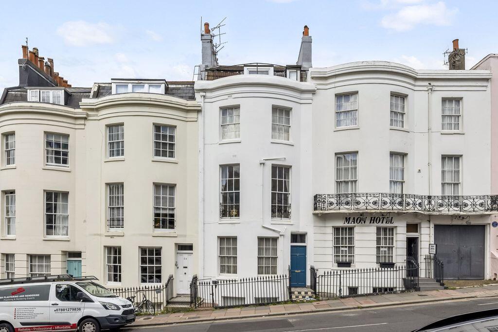 Main image of property: Upper Rock Gardens, Kemptown, Brighton BN2 1QE
