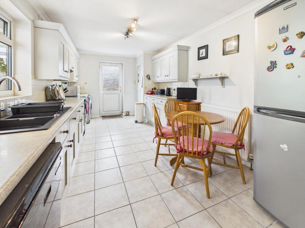 5 Hazel Drive, Horncastle photo 4