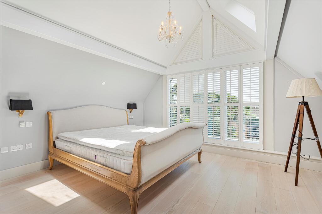 House in Oxford, Sunnymead, Summertown - More