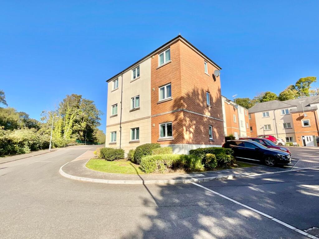Main image of property: Golden Mile View, Newport, NP20