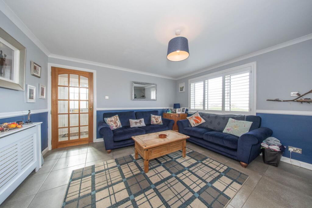 House in East Calder, Calderwood - More