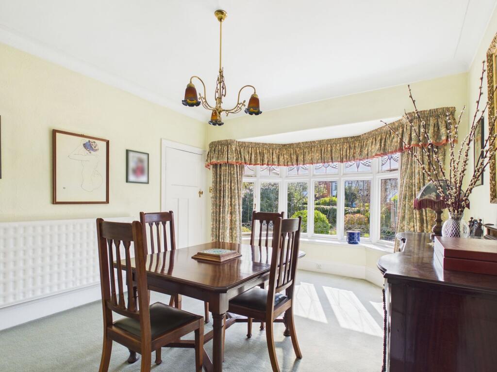 House in Southport, Meols Cop - More