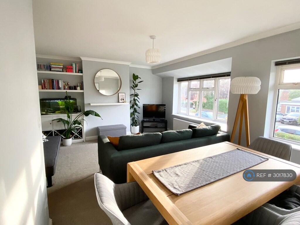 Apartment in Redhill - View 5