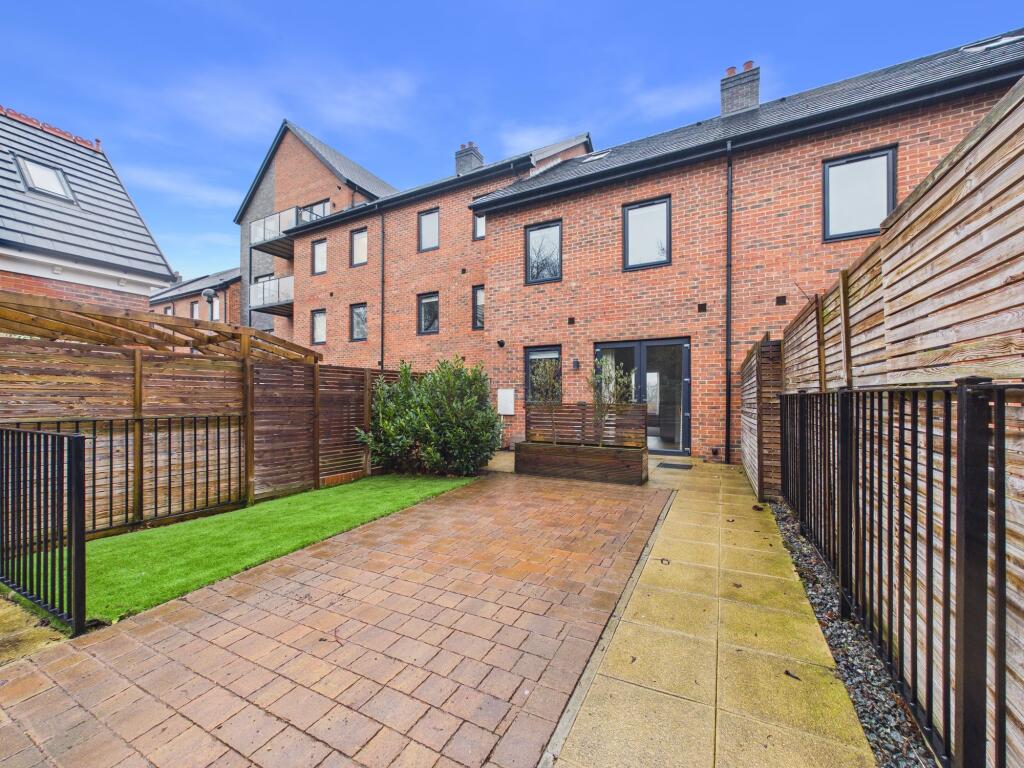 Garden Mews, Blaydon-On-Tyne, NE21 photo 4