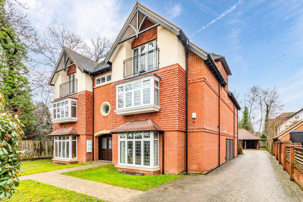 Main image of property: Parvis Road, West Byfleet, Surrey, KT14