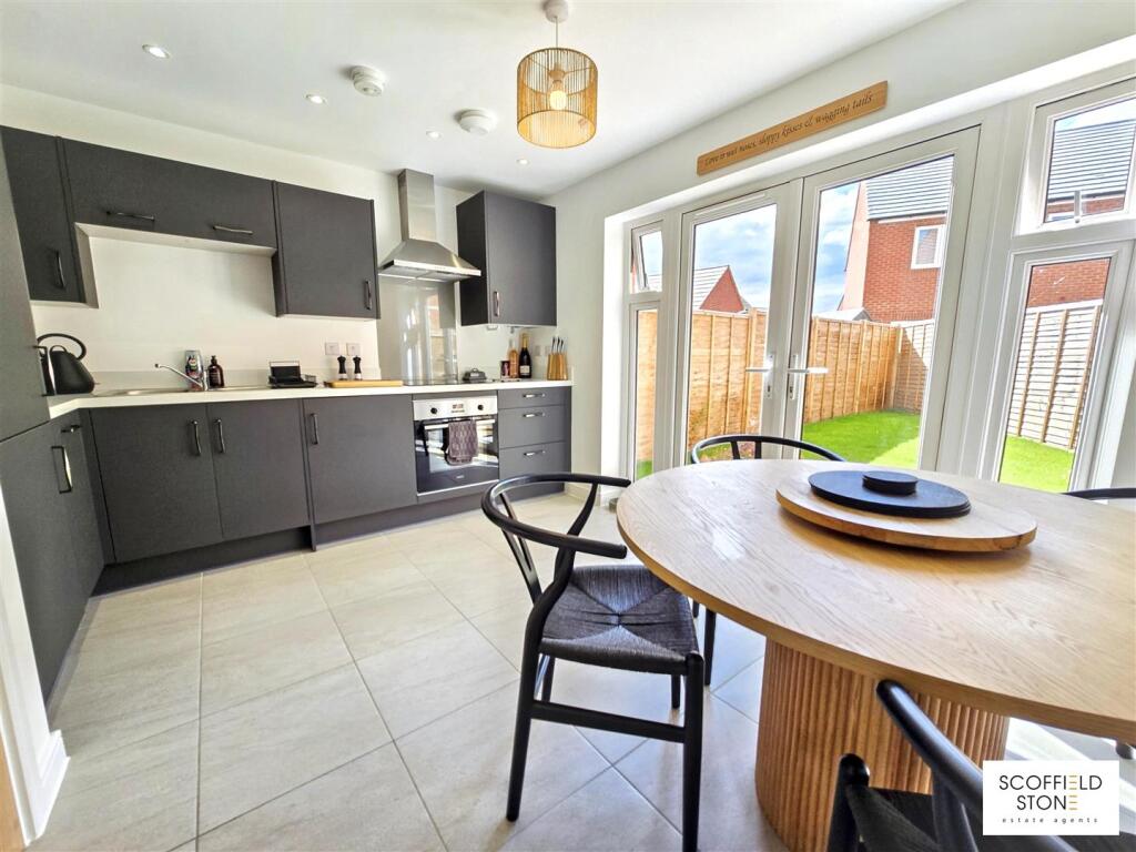 House in South Derbyshire, Hatton - View 4