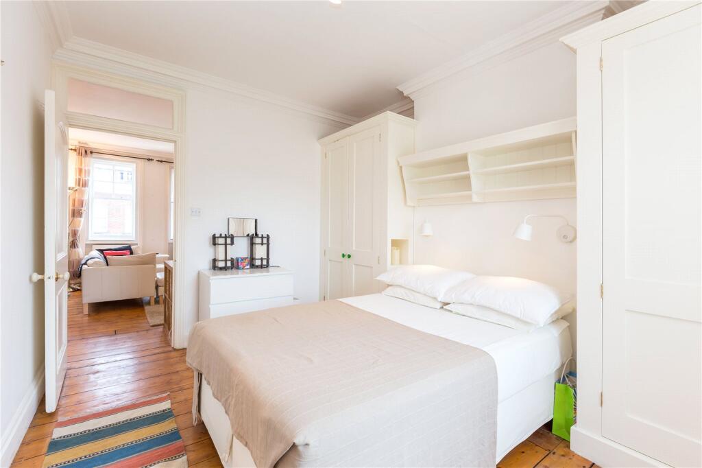 Apartment in London, St. John's Wood - More