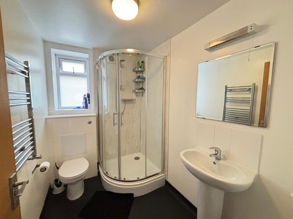 House in Yeovil, Preston Plucknett - More