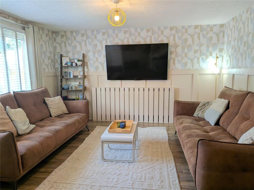 House in Sevenoaks, Edenbridge - View 2