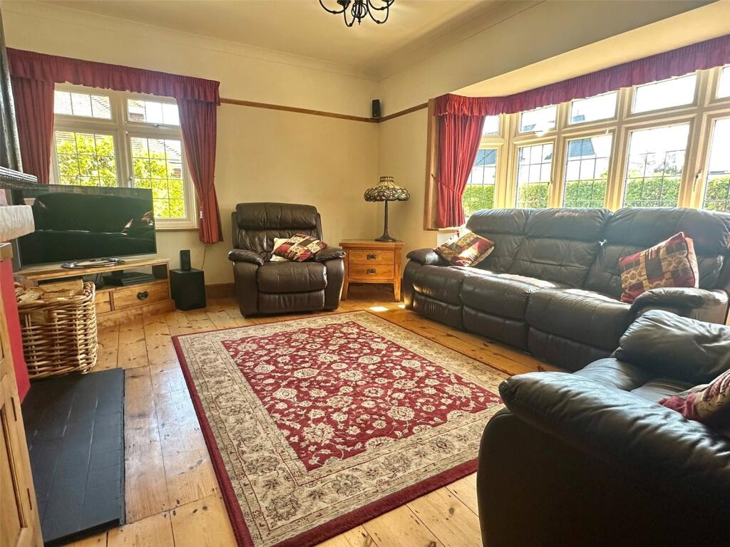 House in Southampton - View 5