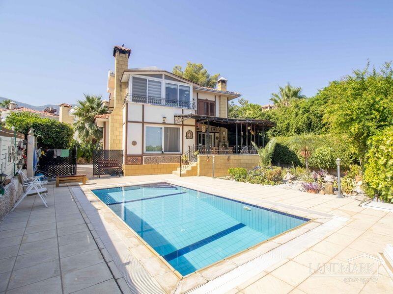 Main image of property: Kyrenia/Girne, Alsancak