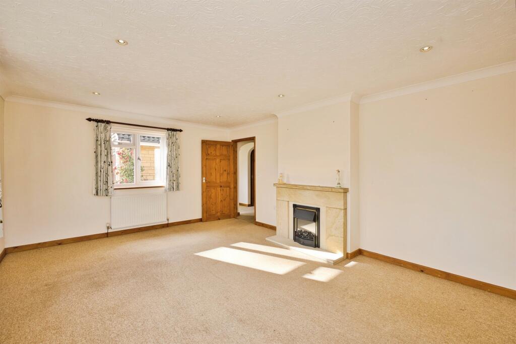 Beaconfield Road, Yeovil photo 4