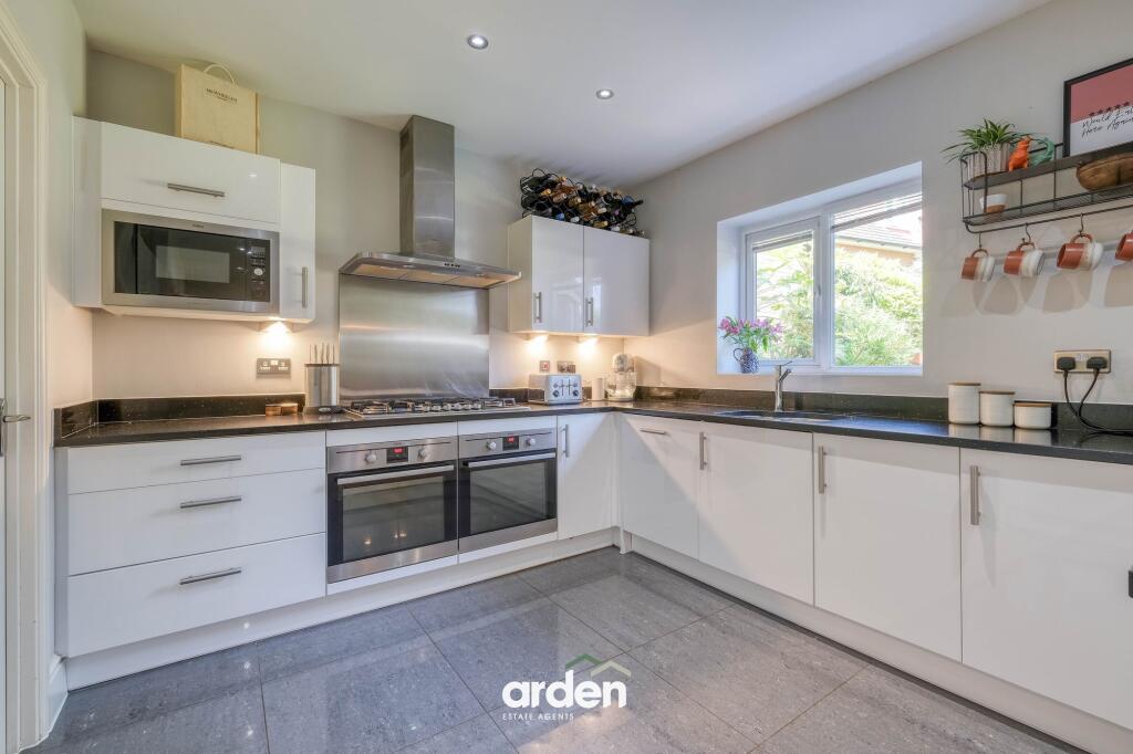House in Bromsgrove, Cofton Hackett - View 4