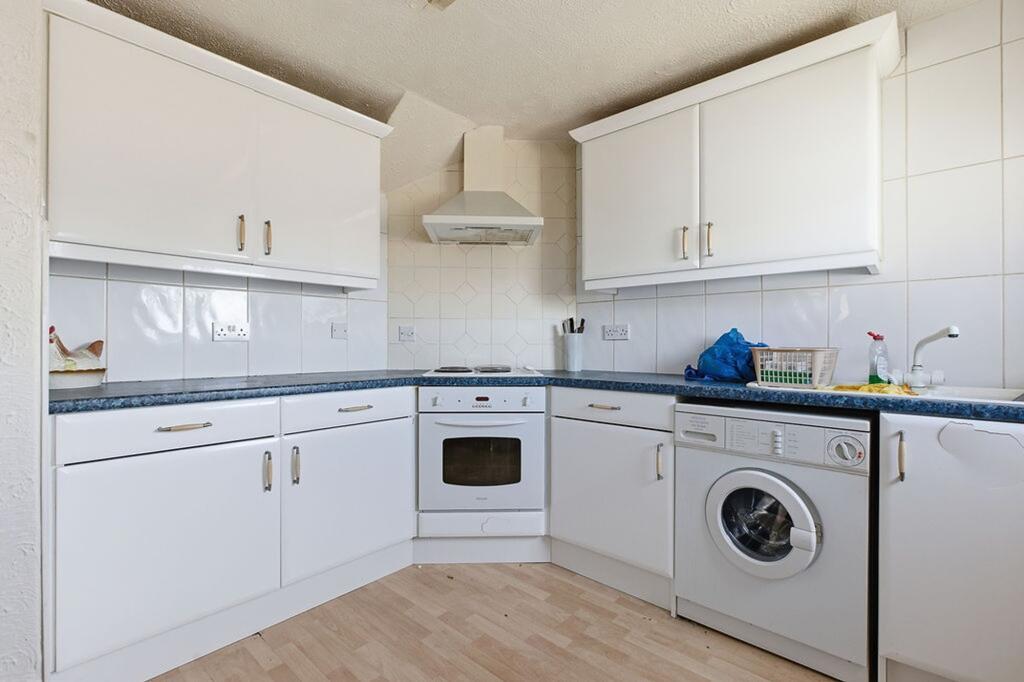 House in Elderslie, Foxbar - View 3