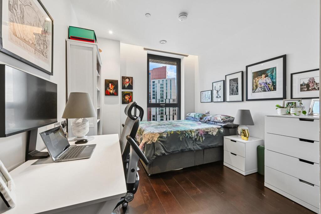 Apartment in London - View 4