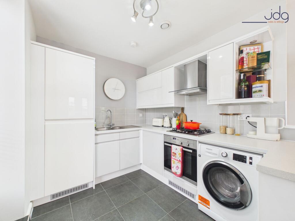 Apartment in Lancaster - View 4