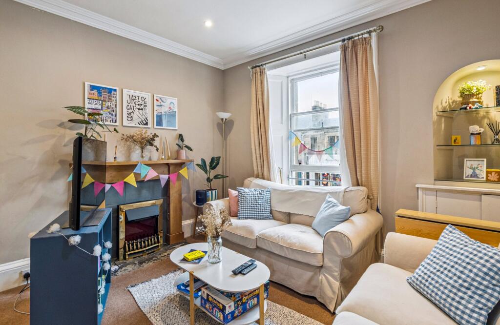 Apartment in Kirkcaldy - More